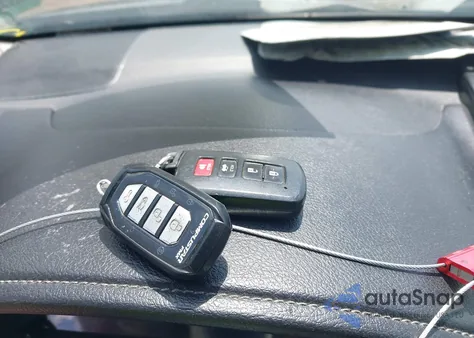 2012 Toyota Camry Se V6/Xle V6 z USA, uszkodzony, nr VIN 4T1BK1FK9CU503195